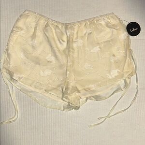 Lulu's Cream Ivory Sheer Lace Shorts Size Medium NWT